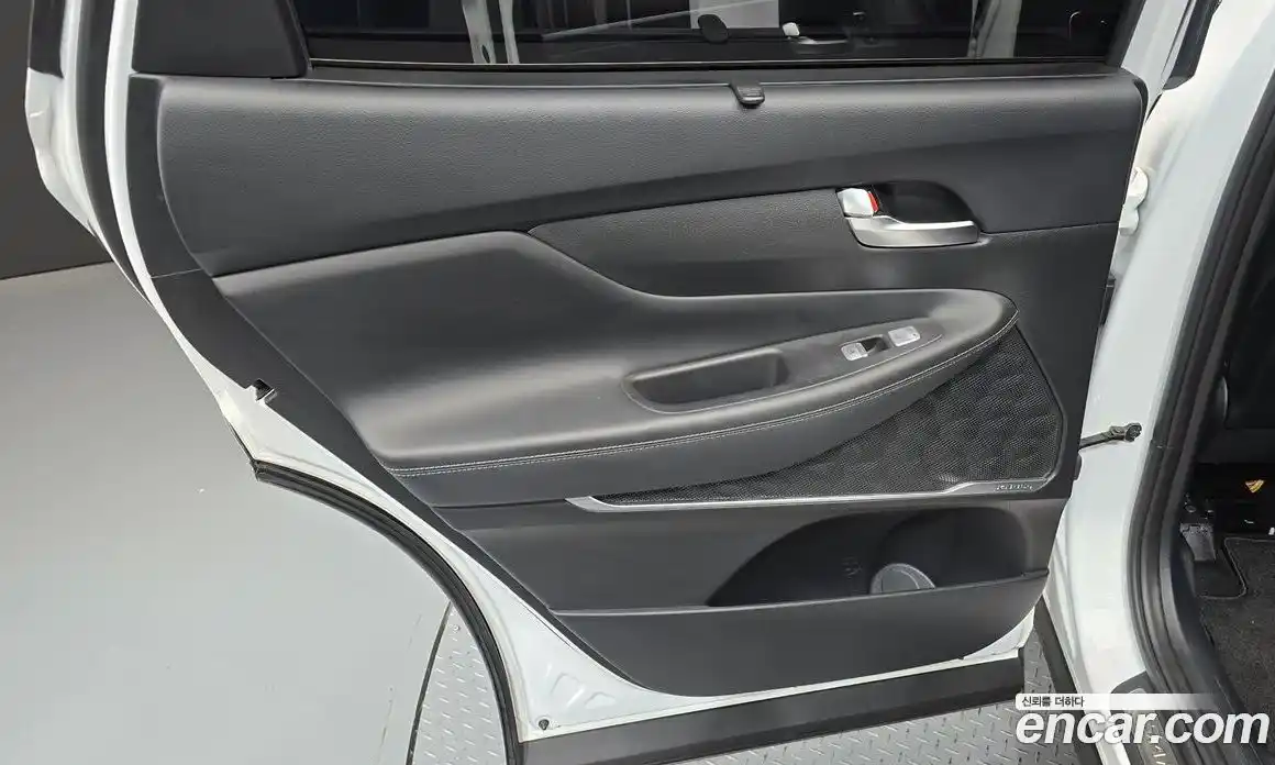 Hyundai Santa Fe 2022 2.2 гидро, фото 15