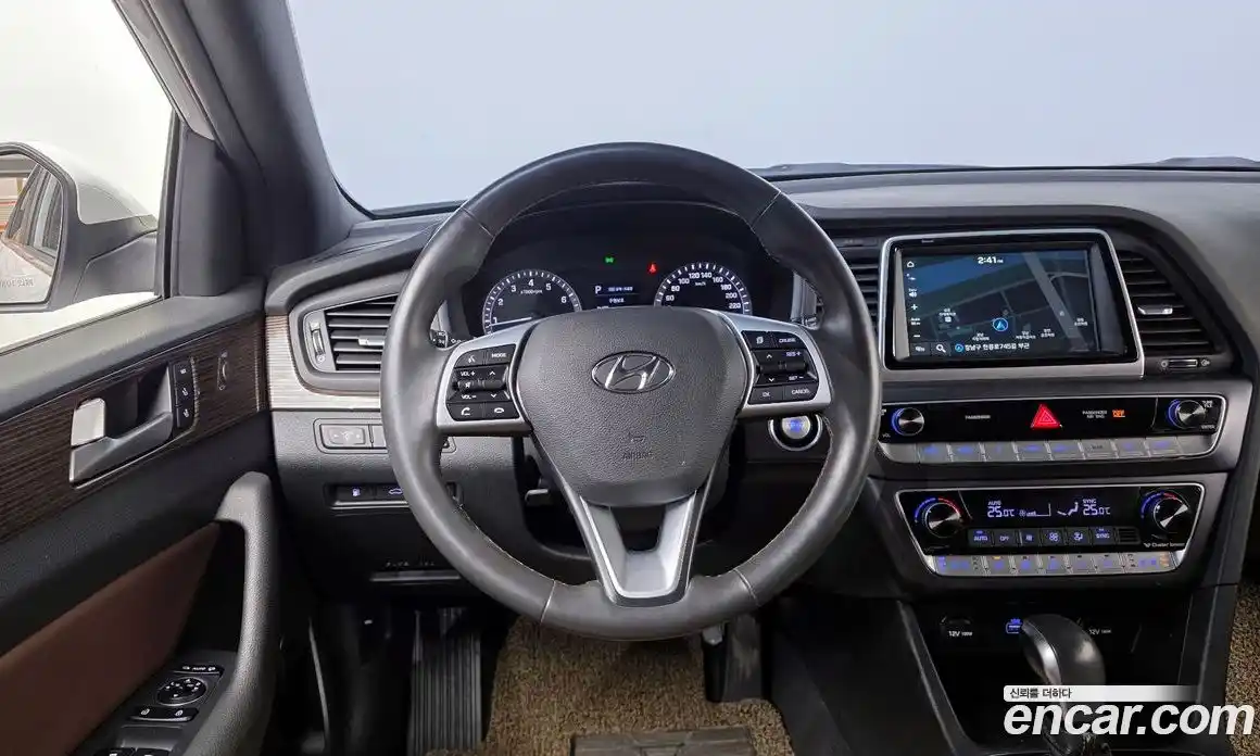 Hyundai Sonata 2018 2.0 гидро, фото 13