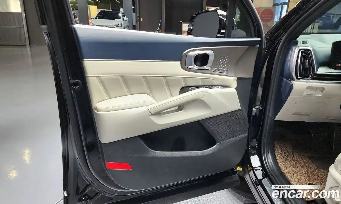 Kia Sorento 2023 1.6 автомат (гидро), фото 14