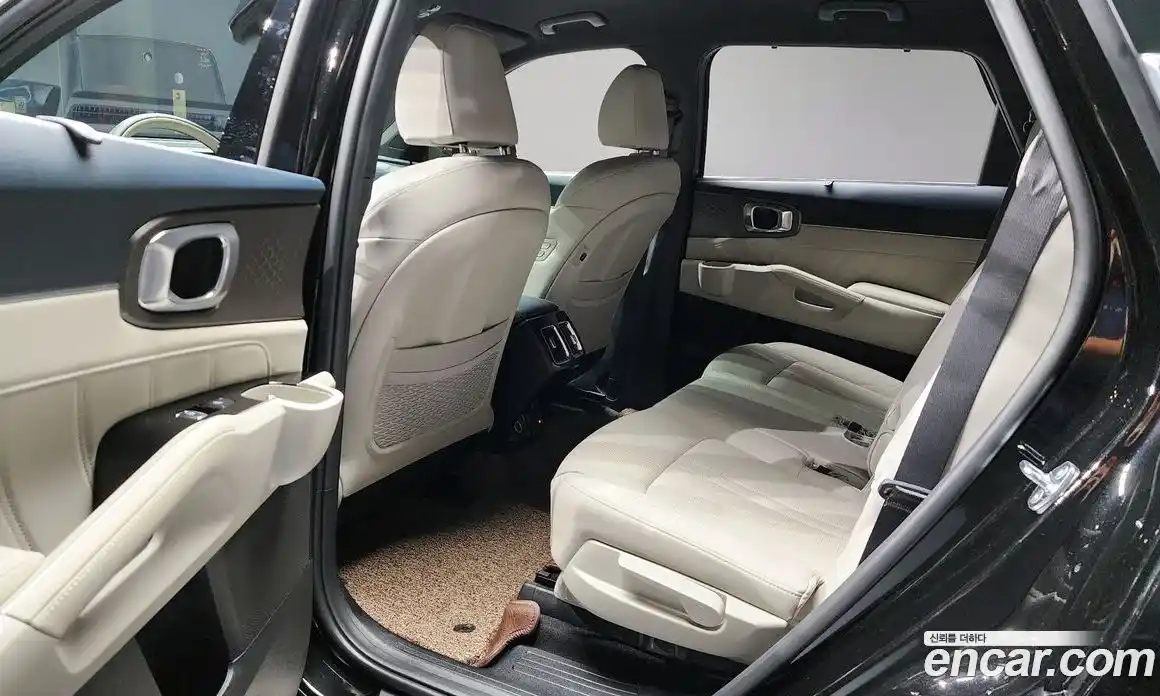 Kia Sorento 2023 1.6 автомат (гидро), фото 18