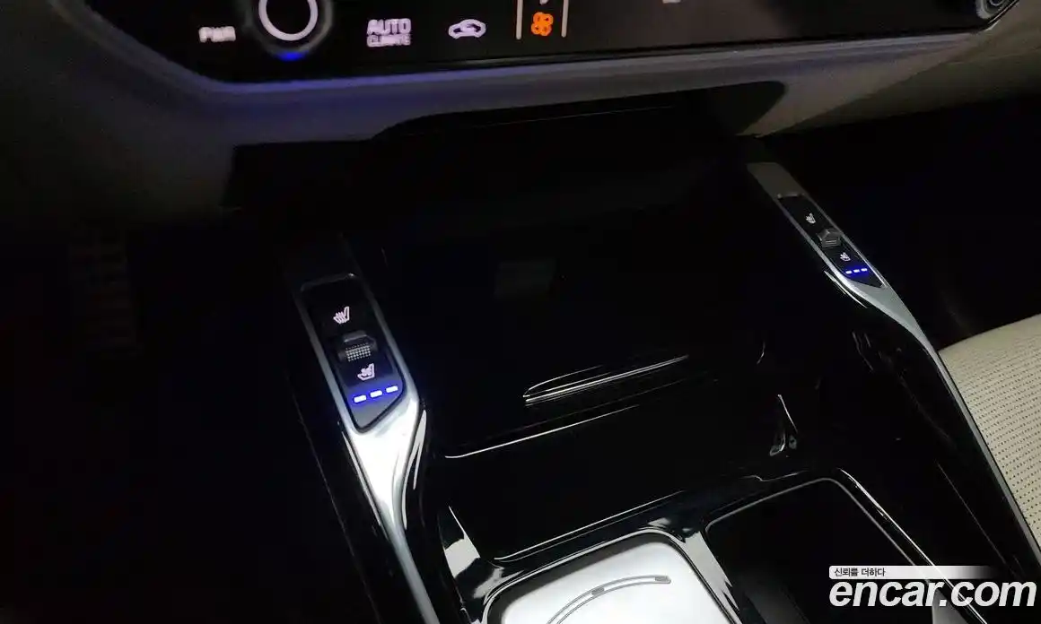 Kia Sorento 2023 1.6 автомат (гидро), фото 24