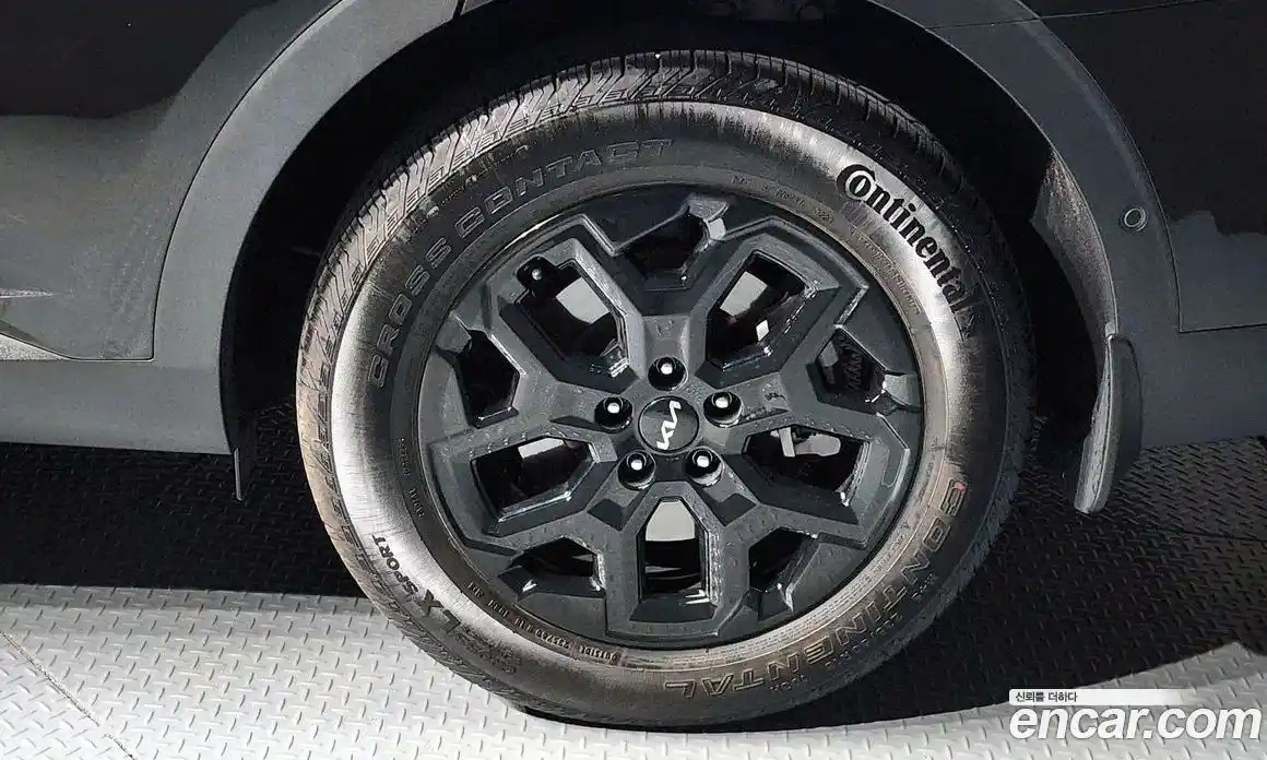 Kia Sorento 2023 1.6 автомат (гидро), фото 7