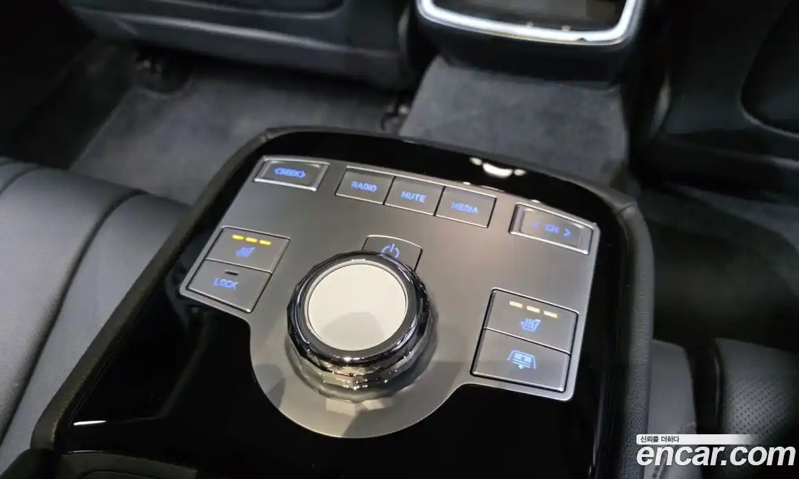 Genesis G80 2024 2.5 автомат (гидро), фото 25