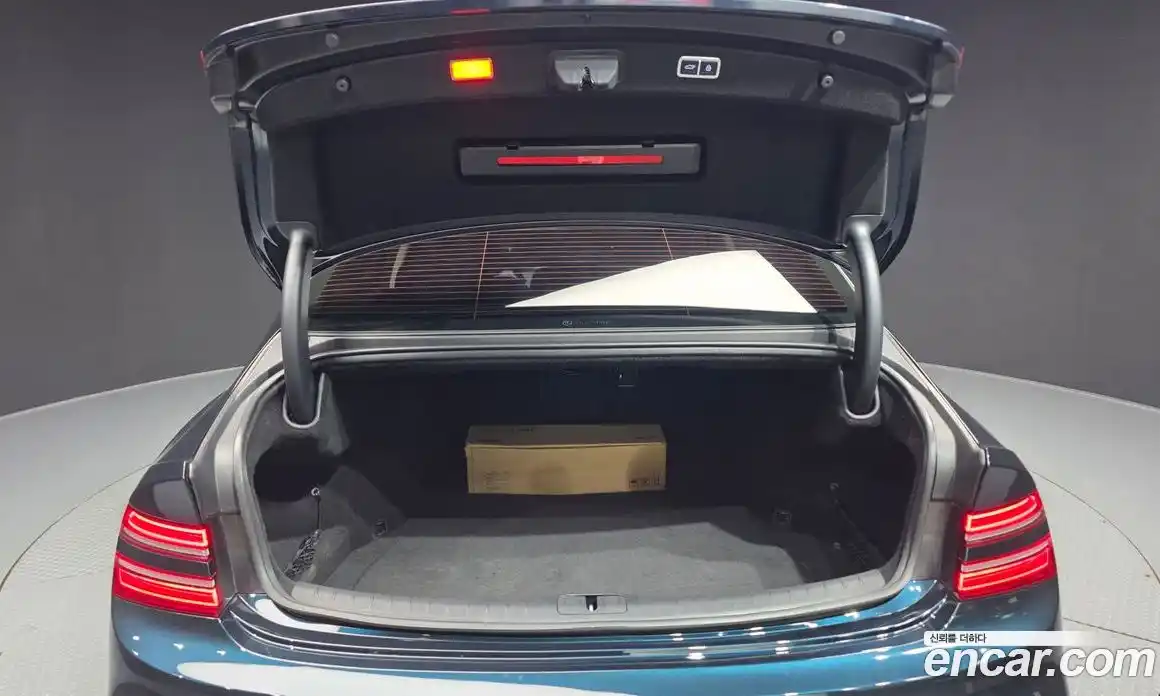 Genesis G80 2024 2.5 автомат (гидро), фото 26