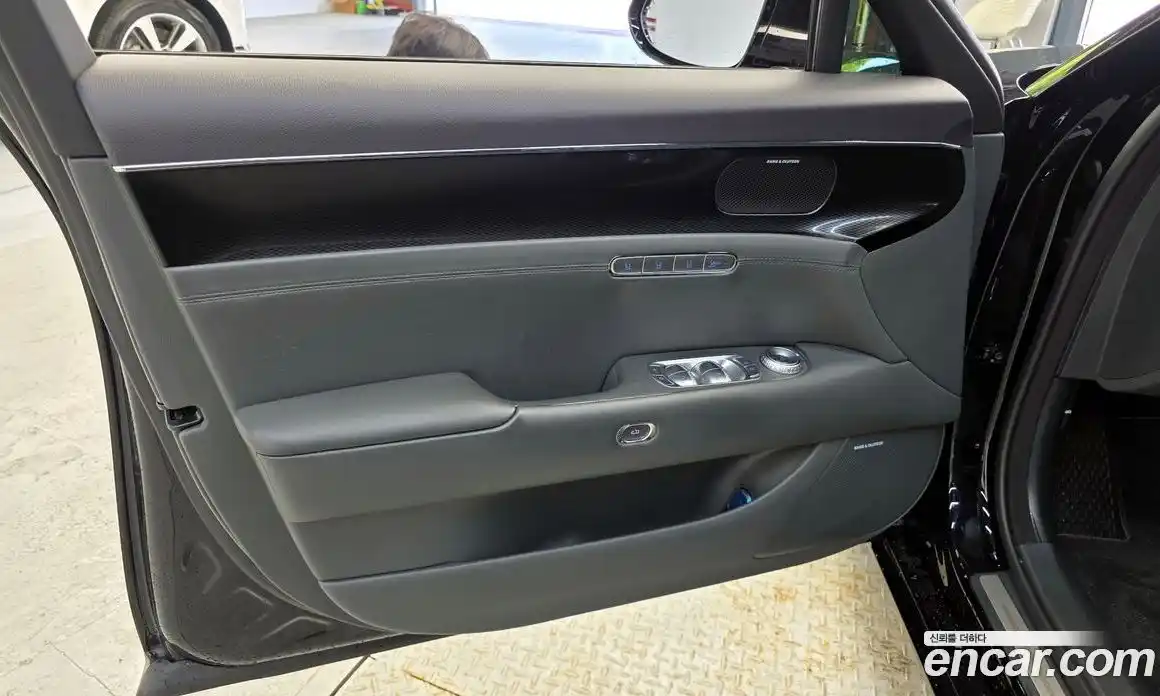 Genesis G90 2023 3.5 автомат (гидро), фото 14