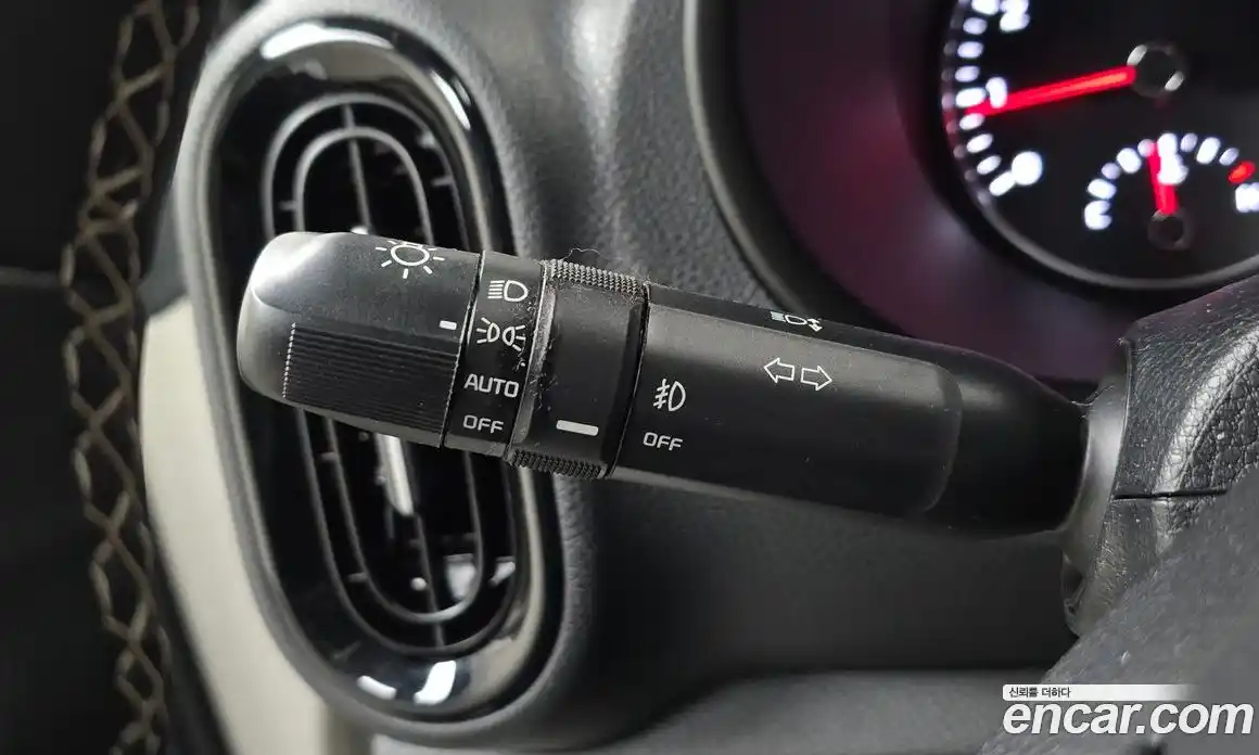 Kia Morning 2023 1.0 гидро, фото 31