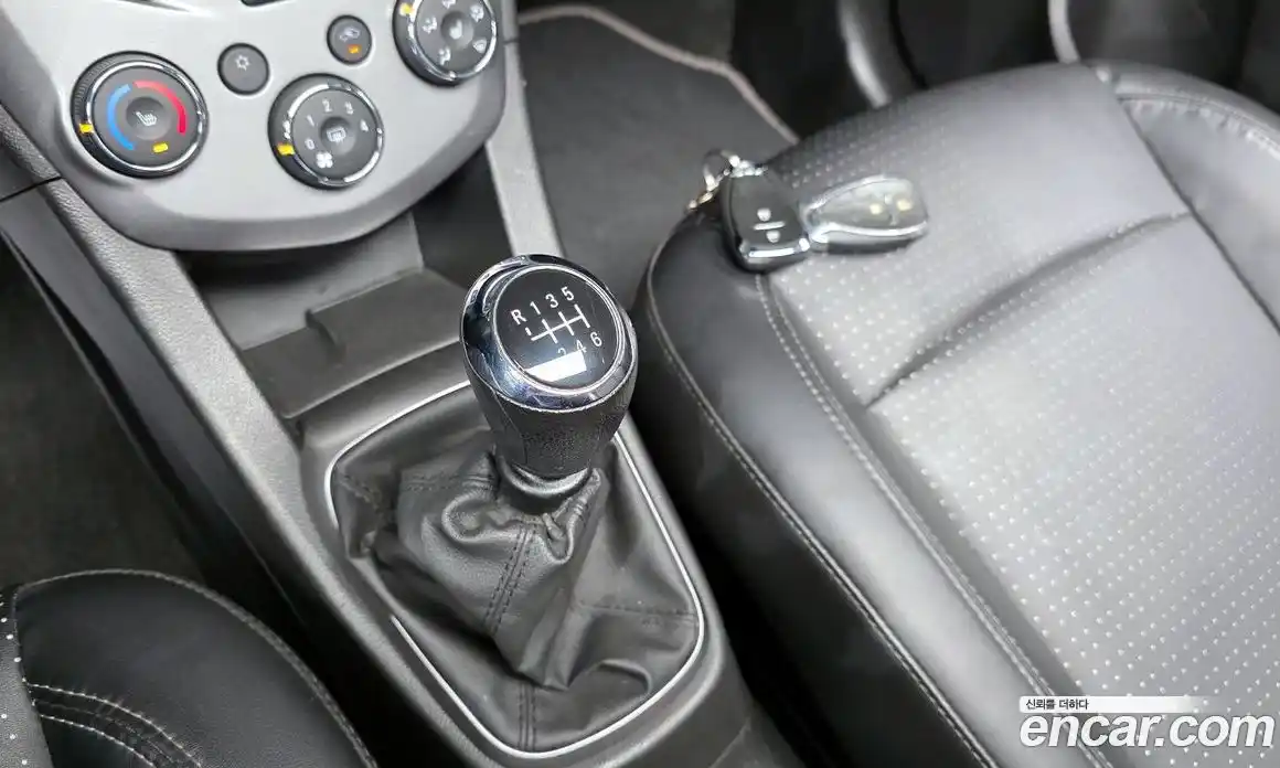 Chevrolet Aveo 2018 1.4 механика, фото 12