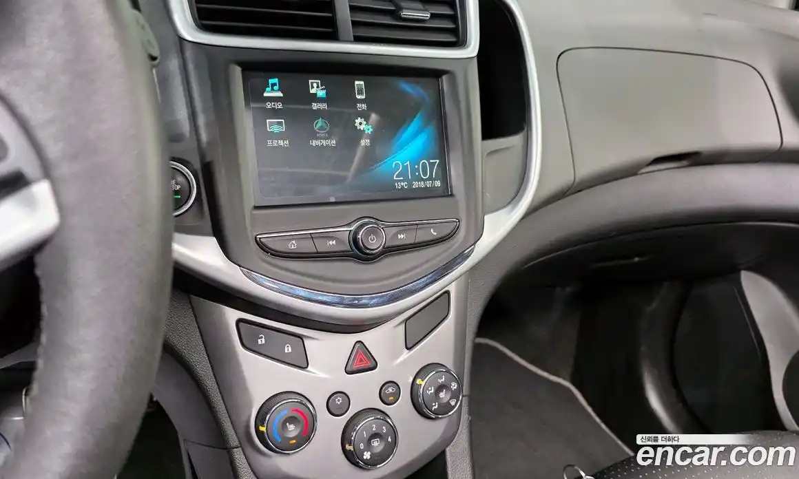 Chevrolet Aveo 2018 1.4 механика, фото 20