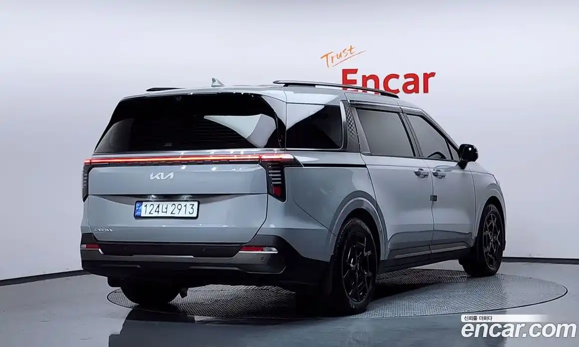 Kia Canival 2024 2.2 гидро, фото 2