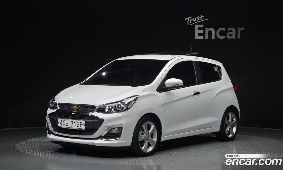 Chevrolet Spark 2018 1.0 гидро, фото 1