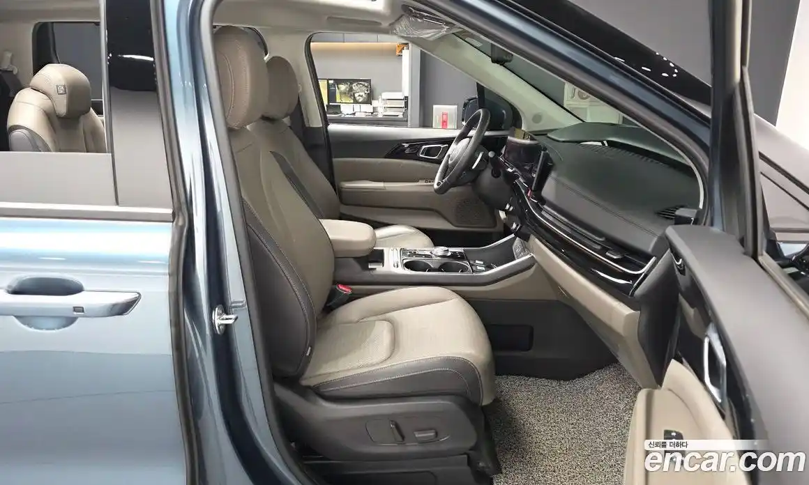Kia Canival 2024 1.6 гидро, фото 17