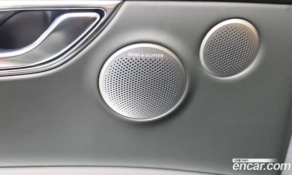 Genesis GV80 2025 2.5 гидро, фото 28