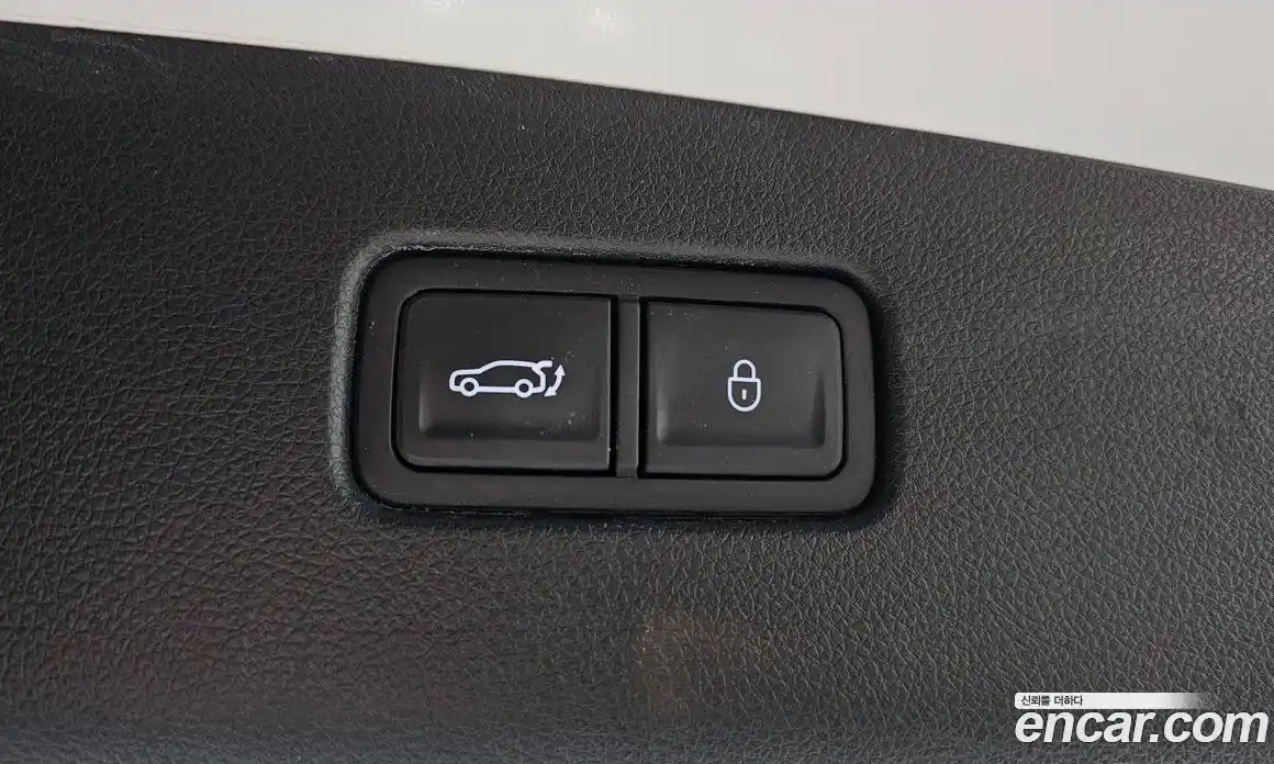 Genesis GV70 2024 2.5 гидро, фото 23