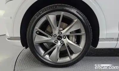 Genesis GV70 2024 2.5 гидро, миниатюра 5