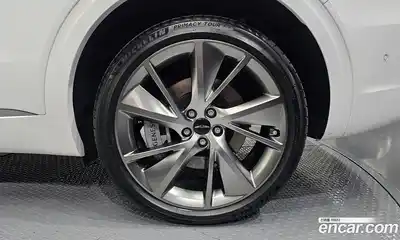Genesis GV70 2024 2.5 гидро, миниатюра 7