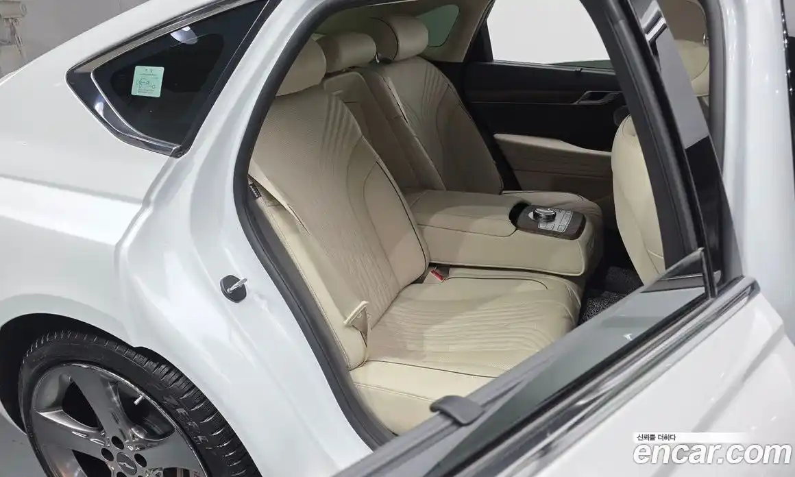Genesis G80 2023 2.5 автомат (гидро), фото 17