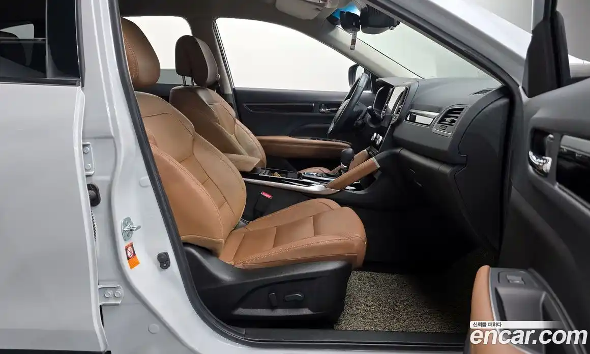 Renault QM6 2024 2.0 гидро, фото 16