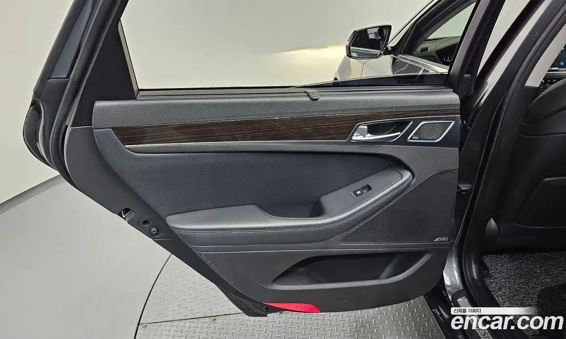 Genesis G80 2018 3.3 гидро, фото 15
