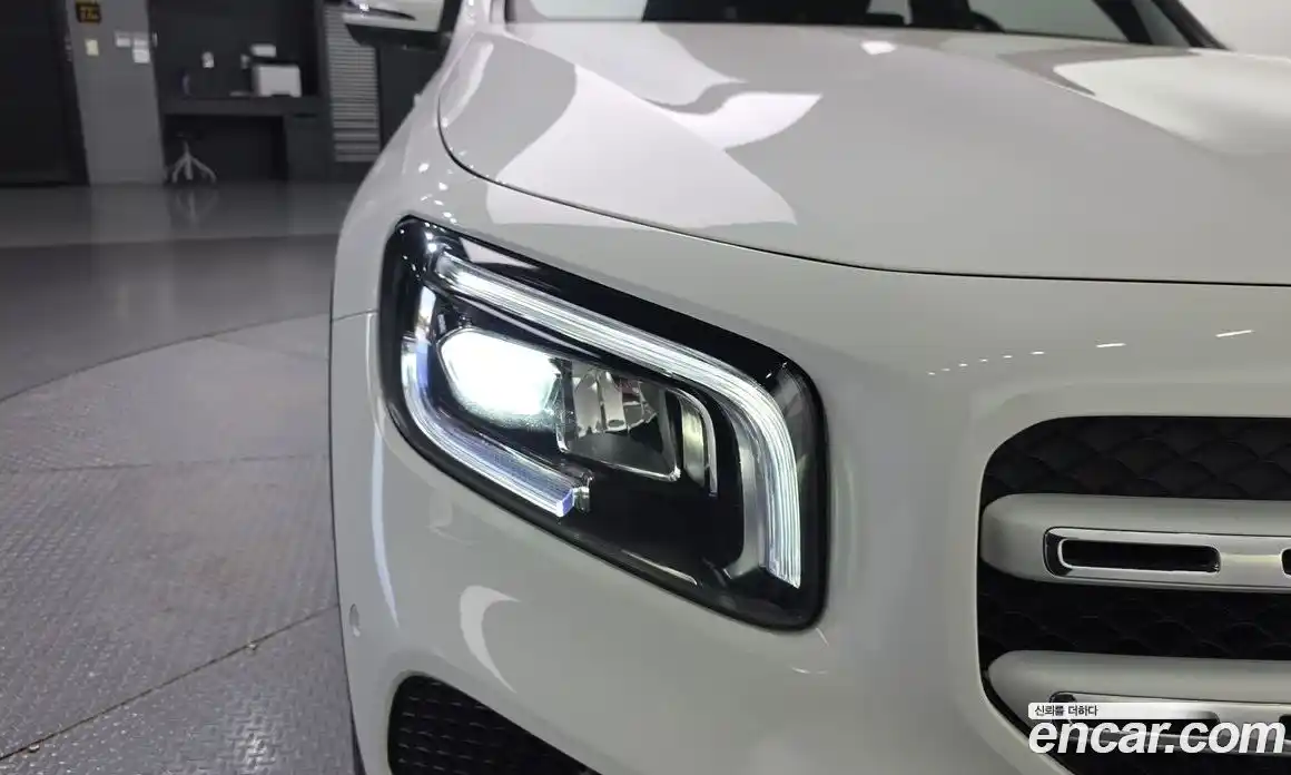 Mercedes-Benz GLB-Class 2022 1.9 гидро, фото 8