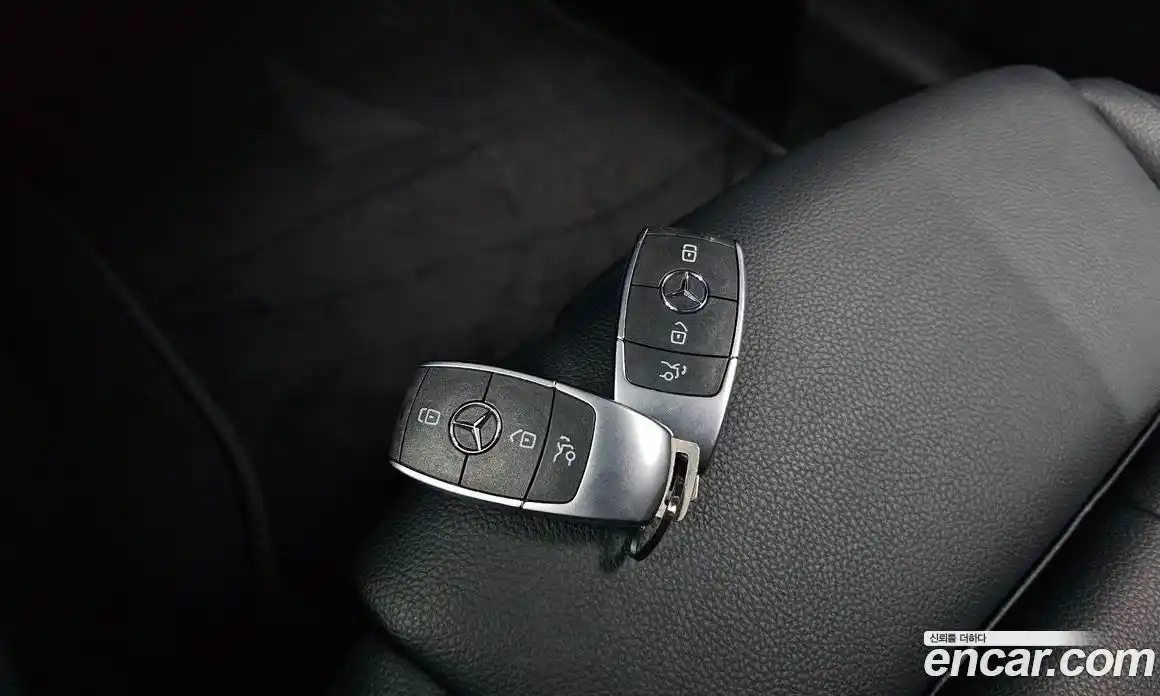 Mercedes-Benz A-Class 2021 2.0 гидро, фото 15