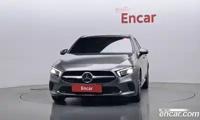 Mercedes-Benz A-Class 2021 2.0 гидро, миниатюра 3