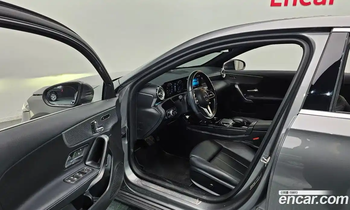 Mercedes-Benz A-Class 2021 2.0 гидро, фото 10