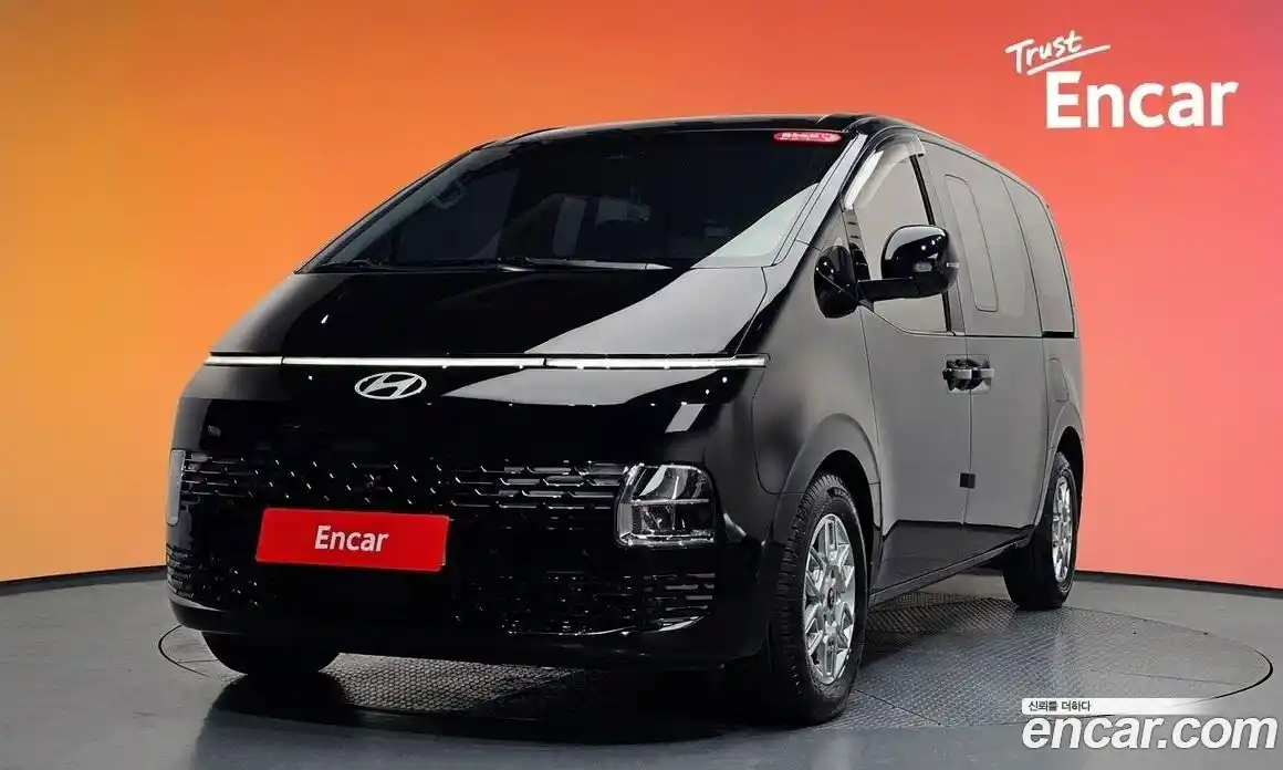 Hyundai Staria 2024 2.2 гидро, фото 37