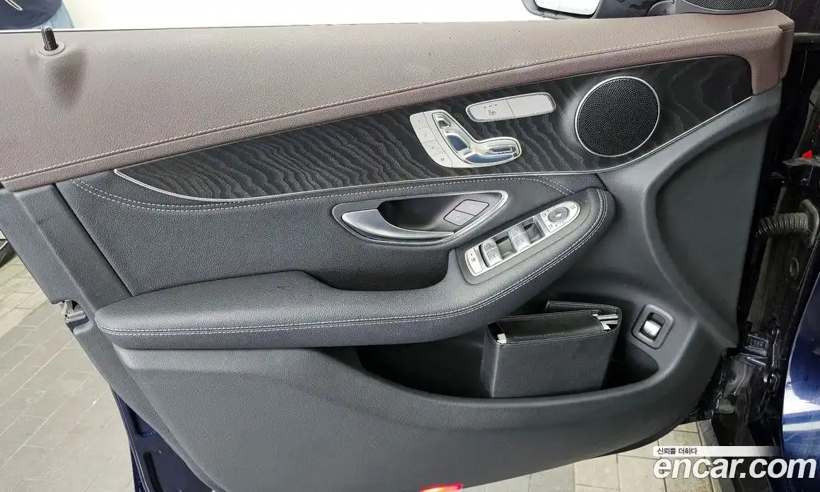 Mercedes-Benz GLC-Class 2017 2.1 гидро, фото 14 Mercedes-Benz GLC-Class 2017 2.1 гидро, фото 14