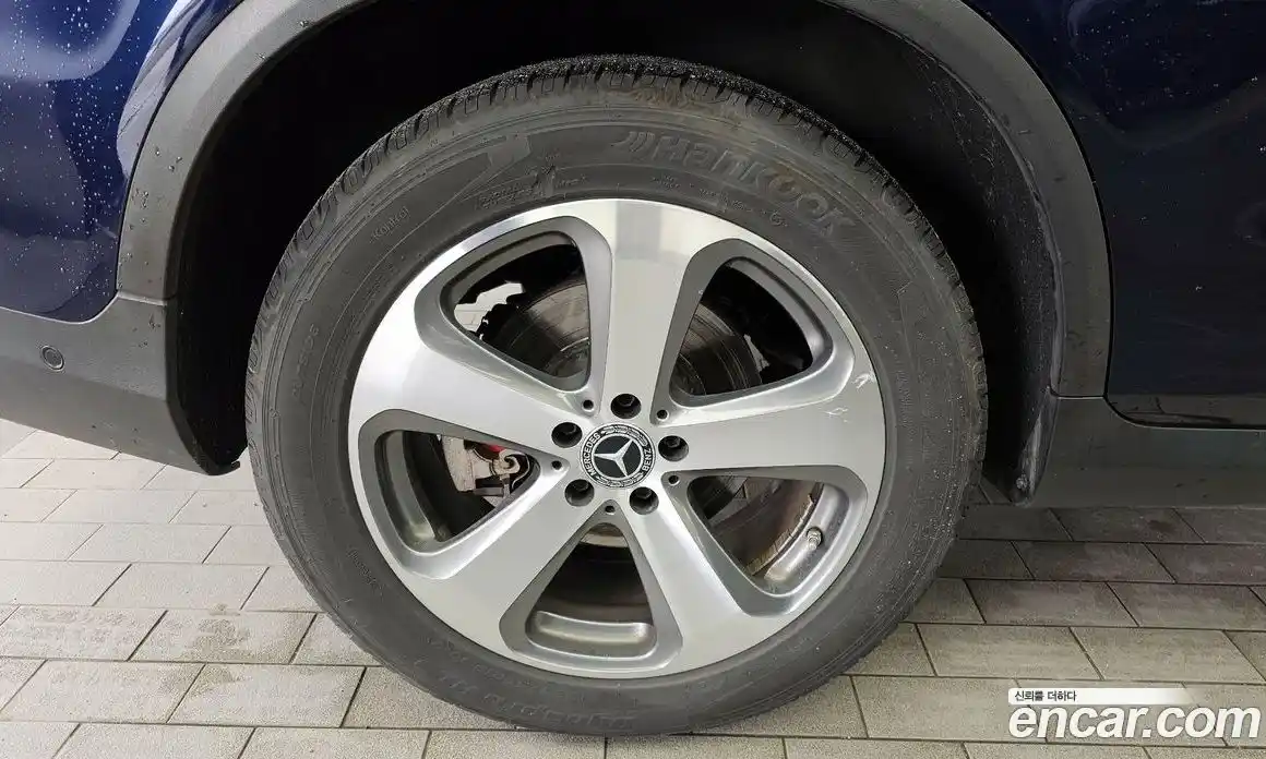 Mercedes-Benz GLC-Class 2017 2.1 гидро, фото 5 Mercedes-Benz GLC-Class 2017 2.1 гидро, фото 5
