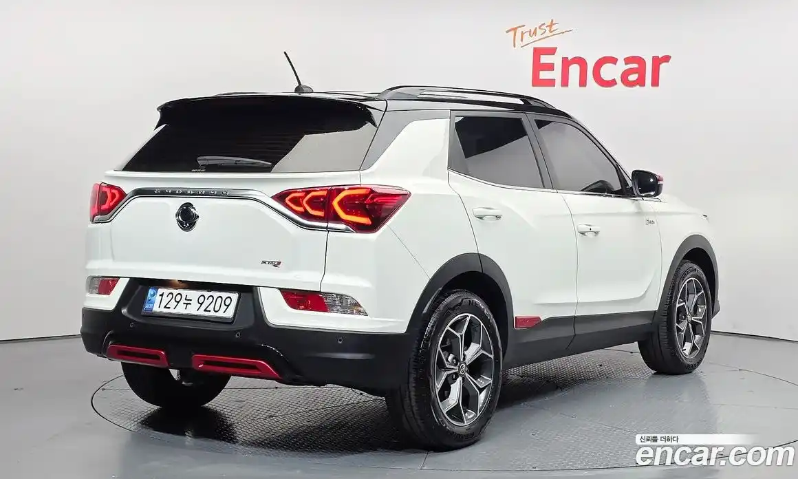 SsangYong Korando 2021 1.5 автомат (гидро), фото 2