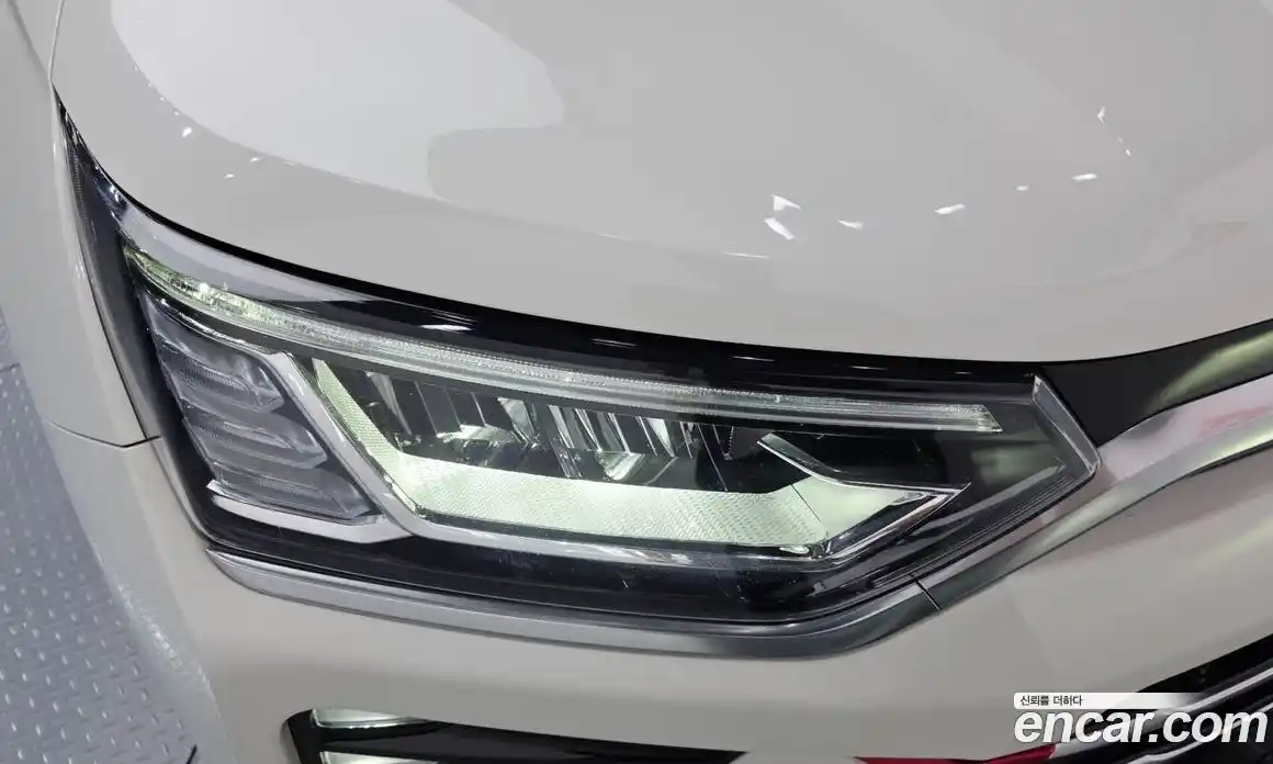 SsangYong Korando 2021 1.5 автомат (гидро), фото 8