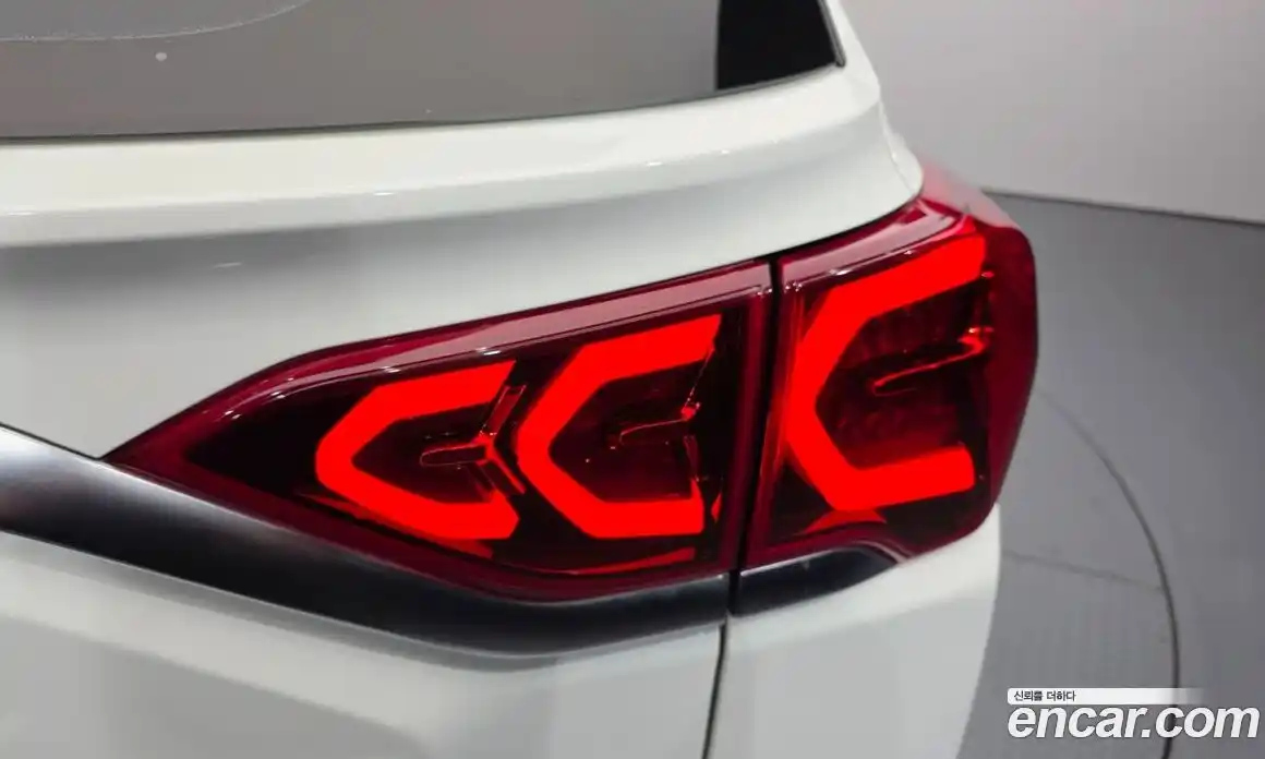 SsangYong Korando 2021 1.5 автомат (гидро), фото 9