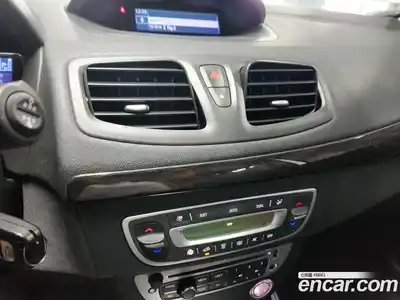 Renault SM3 2013 1.6 гидро, миниатюра 12