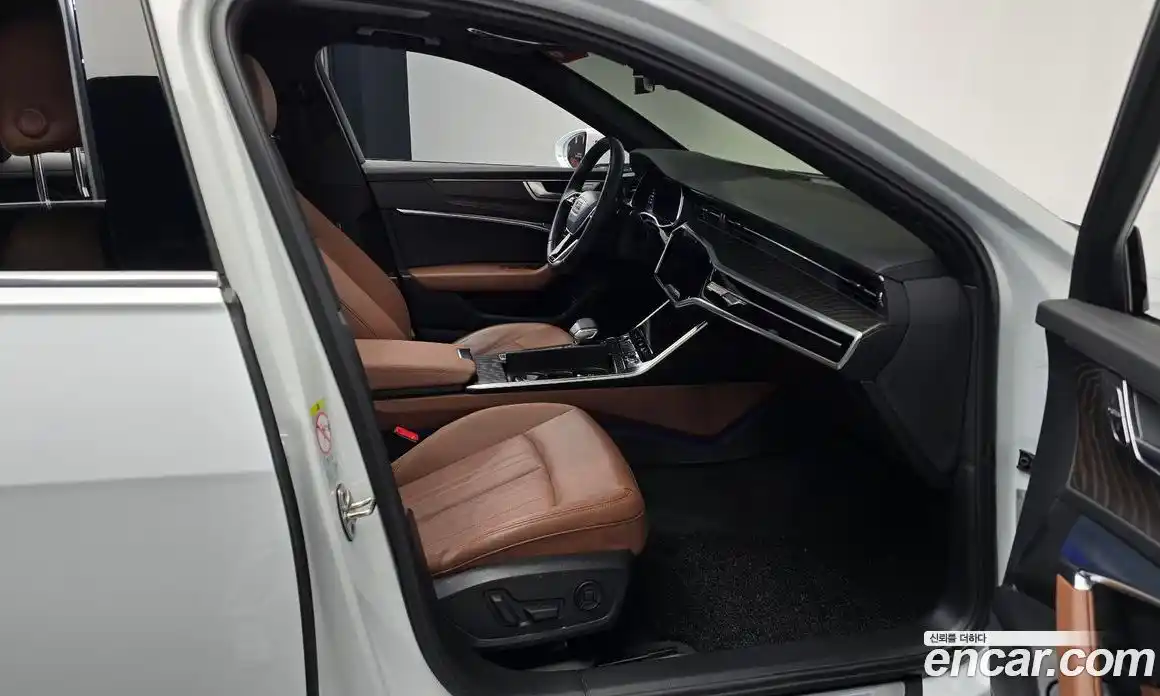 Audi A6 2021 2.0 гидро, фото 15
