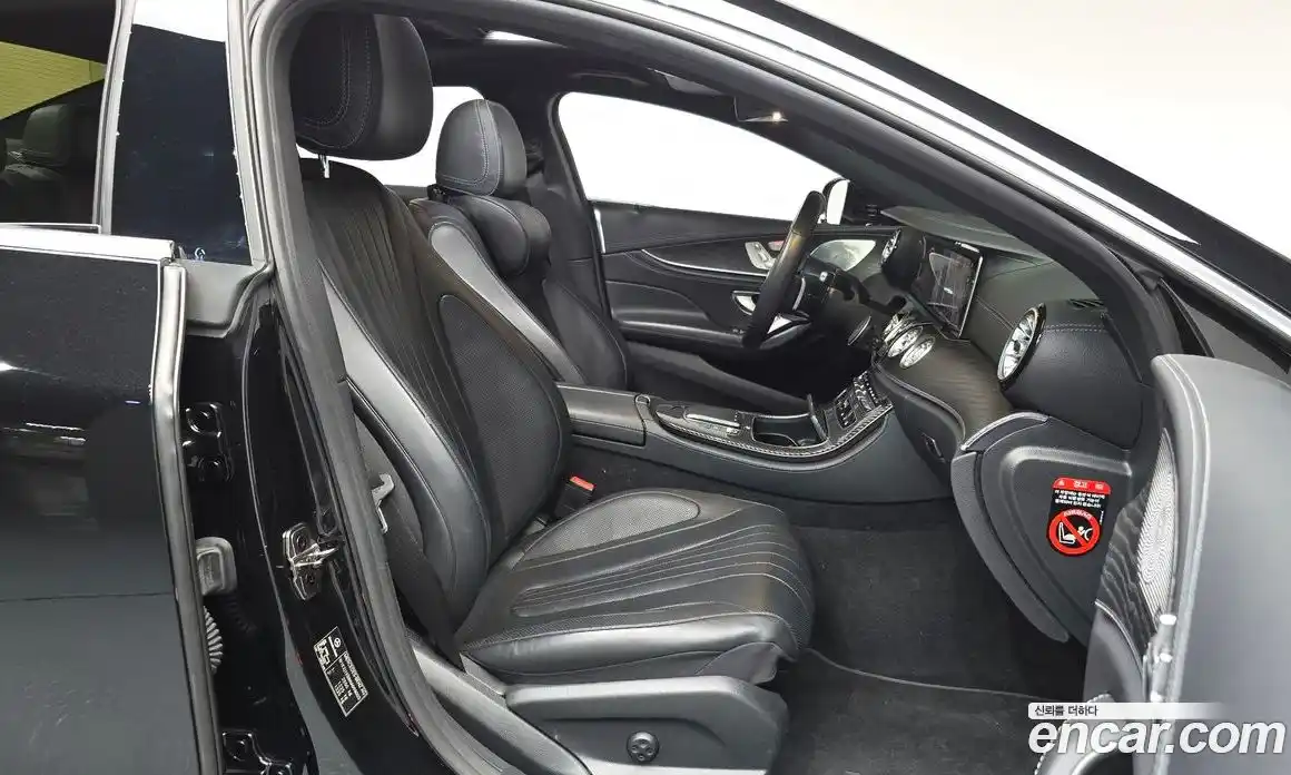 Mercedes-Benz CLS-Class 2022 2.0 гидро, фото 16