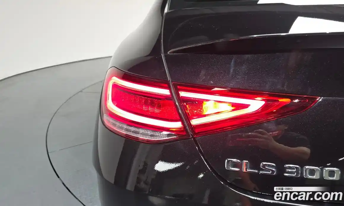 Mercedes-Benz CLS-Class 2022 2.0 гидро, фото 8