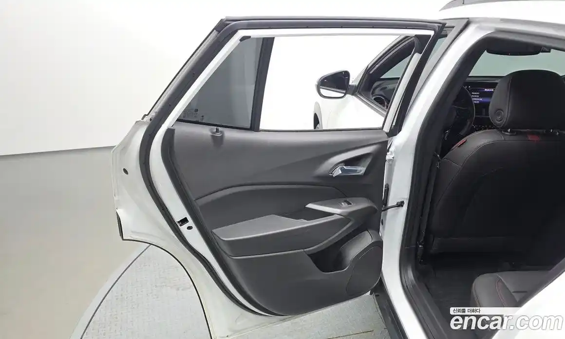 Chevrolet Trax 2023 1.2 гидро, фото 15