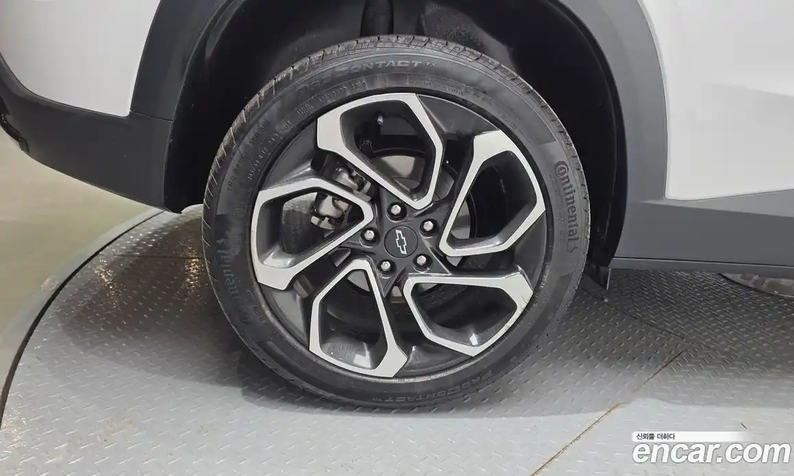 Chevrolet Trax 2023 1.2 гидро, фото 5