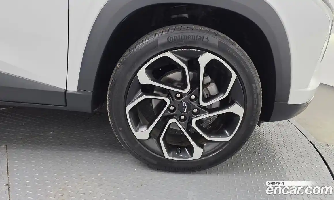 Chevrolet Trax 2023 1.2 гидро, фото 7