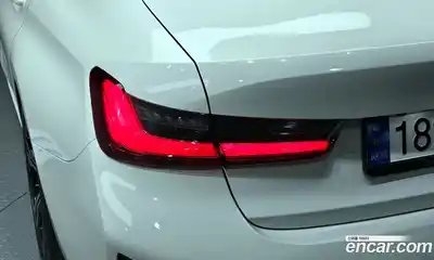 BMW 3-Series 2024 2.0 гидро, миниатюра 9
