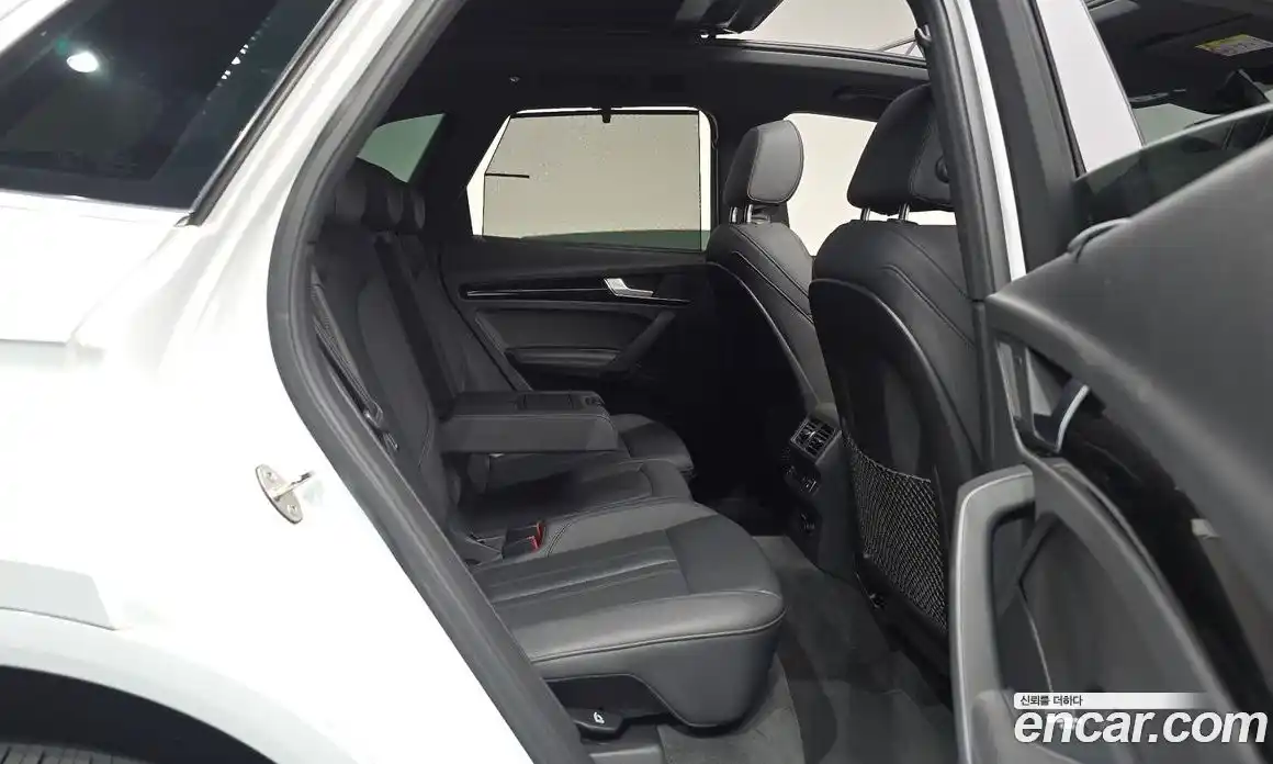Audi Q5 2021 2.0 гидро, фото 17