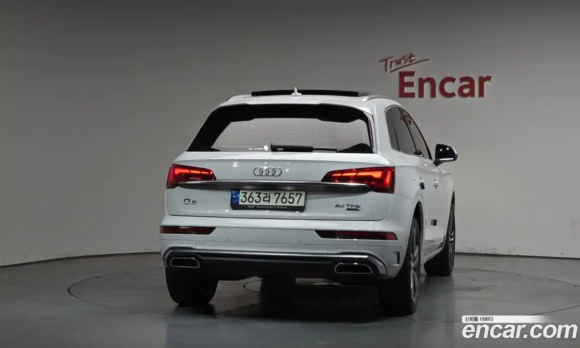 Audi Q5 2021 2.0 гидро, фото 3
