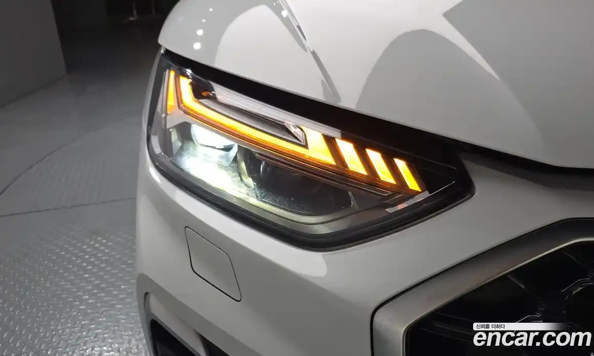 Audi Q5 2021 2.0 гидро, фото 7