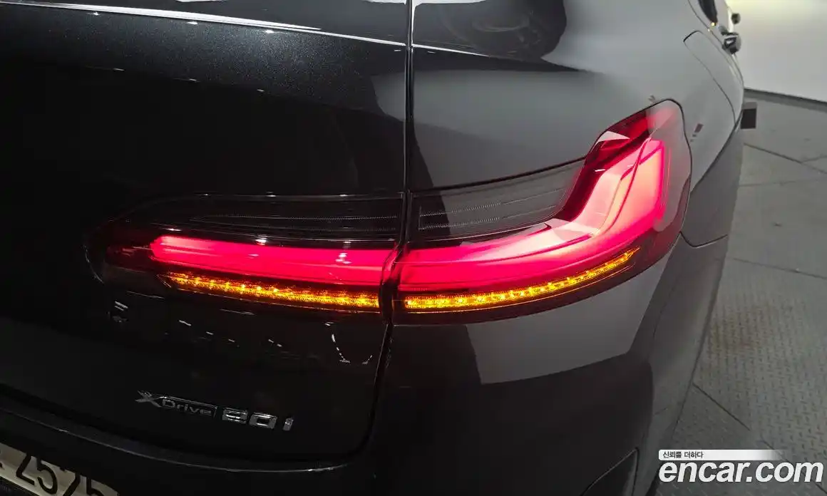 BMW X4 2023 2.0 гидро, фото 8
