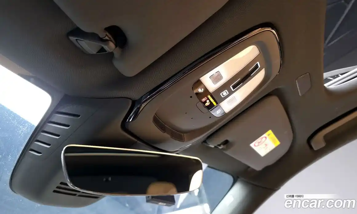 Volvo XC60 2023 2.0 автомат (гидро), фото 34