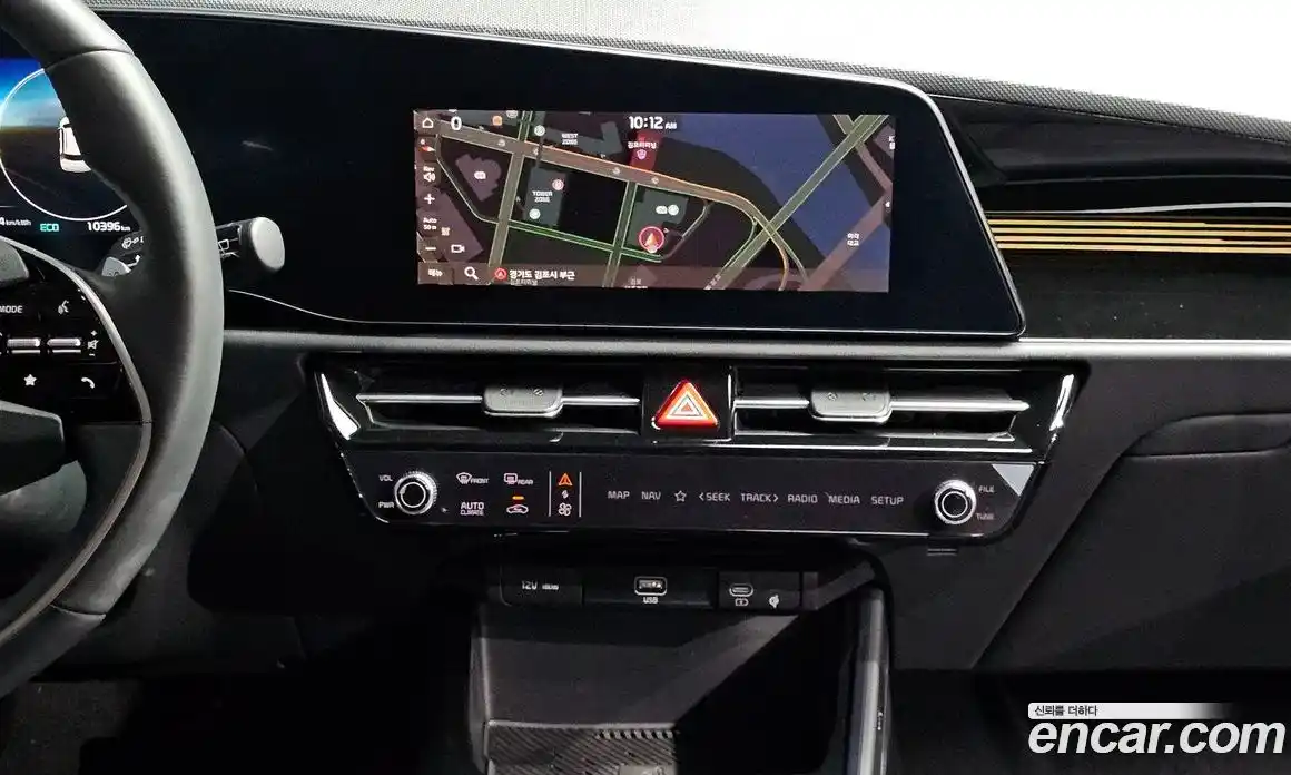 Kia Niro 2023 0.2 автомат (гидро), фото 21