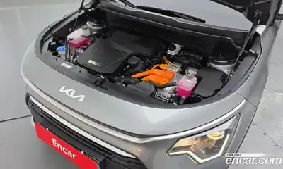 Kia Niro 2024 1.6 автомат (гидро), миниатюра 6