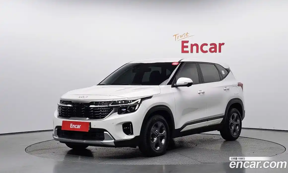 Kia Seltos 2023 2.0 гидро, фото 1