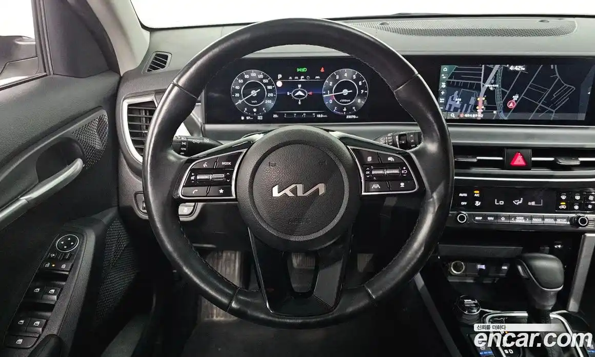 Kia Seltos 2023 2.0 гидро, фото 13