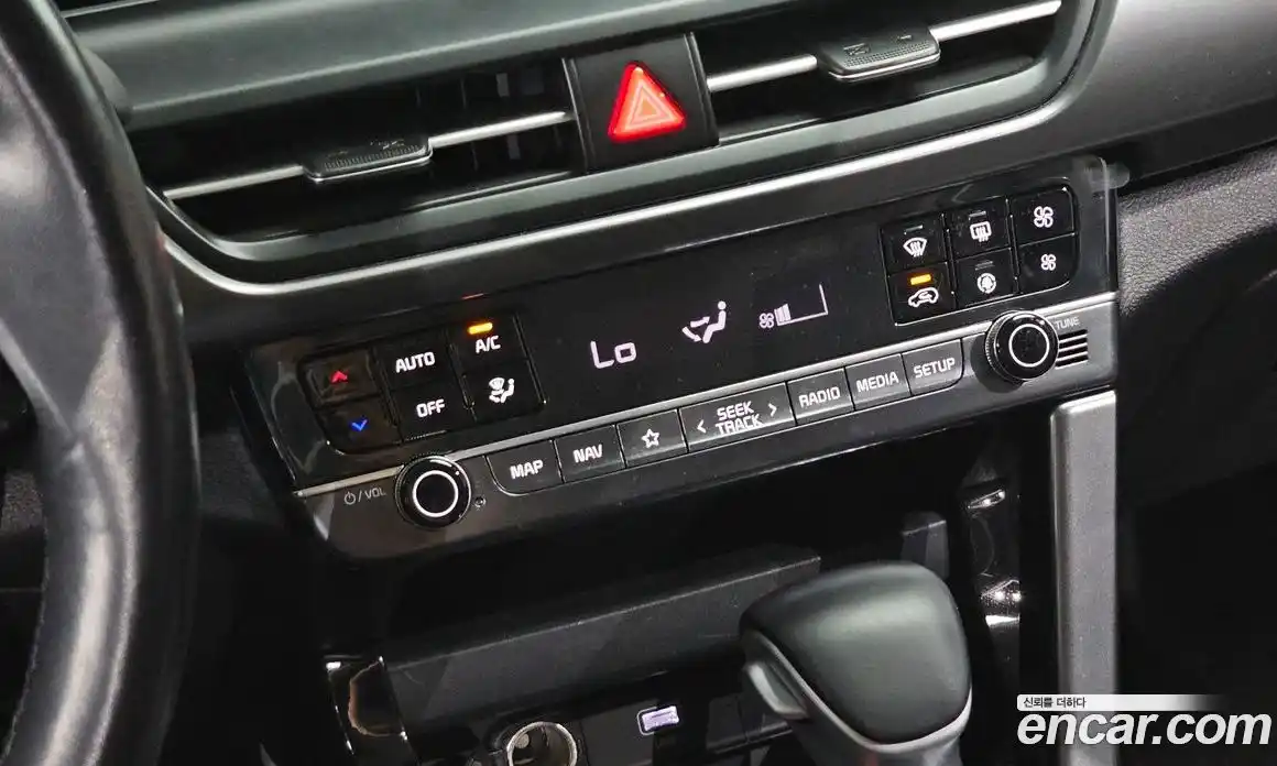 Kia Seltos 2023 2.0 гидро, фото 20